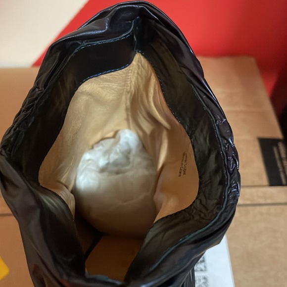 Lamb Navy Blue Suede Ankle Boots-7 1/2 M-“Puffy”-1” Platform w/5” heel - Picture 5 of 8